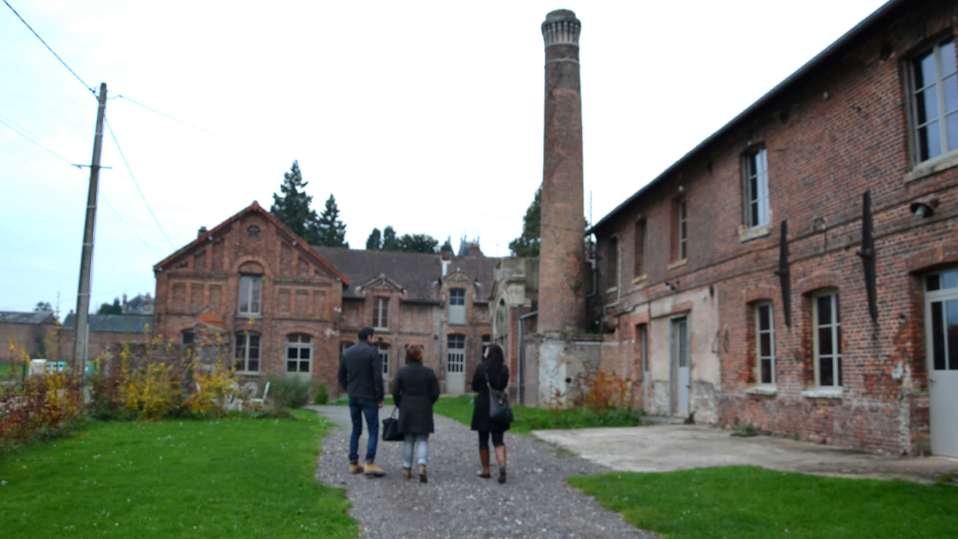 Voyage en autocar pour visiter la Fabrique de Carrelages de Saint-Samson-la-Poterie